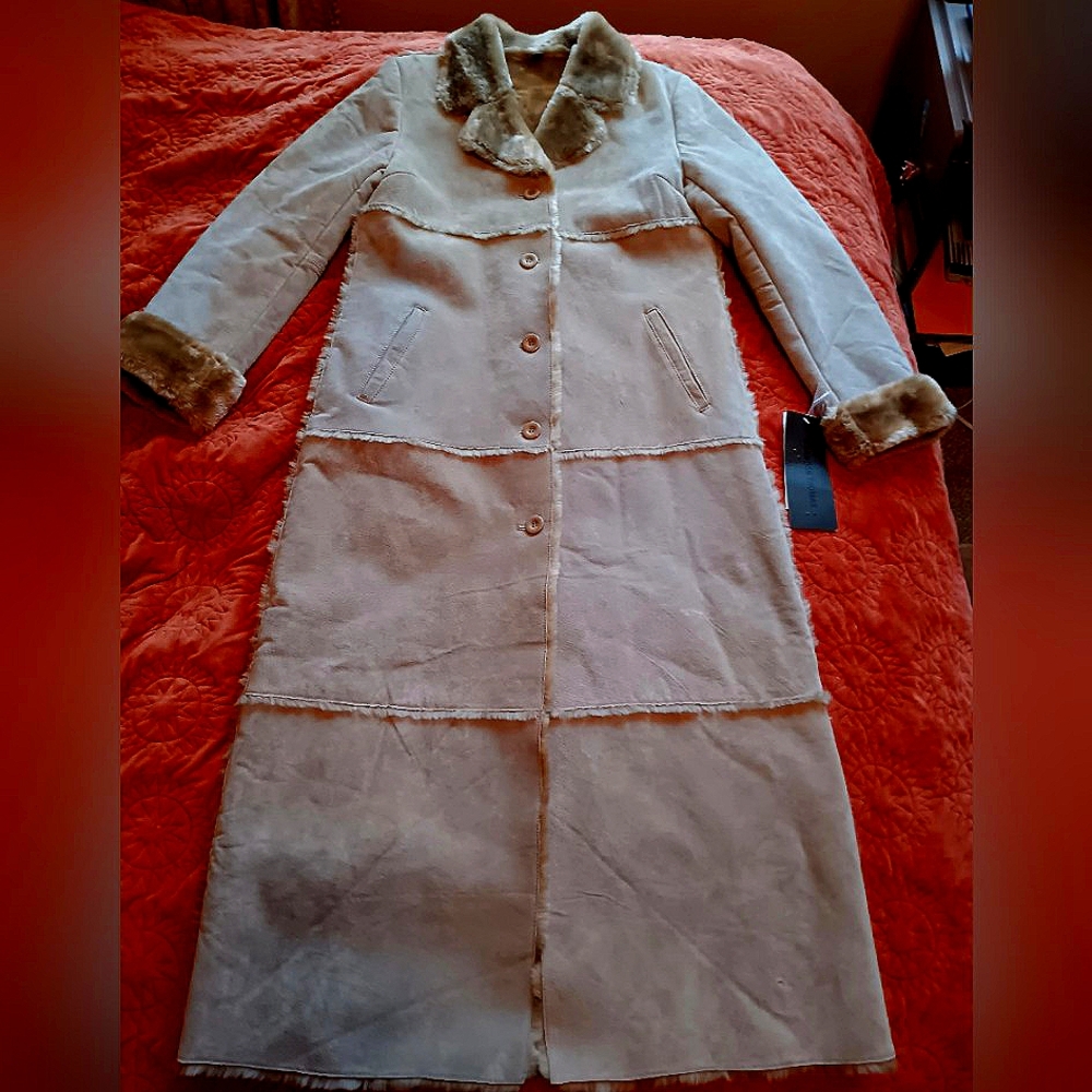 Vintage BRANDON THOMAS  NWT. Tan Maxie,Penny Lane,Leather,fake Fur, trench Coat